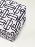 Medium pouch with optical pattern image number 3