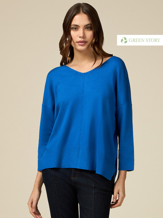 Sweater with V-neck front and back
