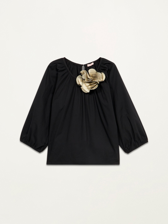 Eco-friendly cotton blouse with brooch