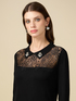Strickkleid mit Spitze und Steinen image number 2