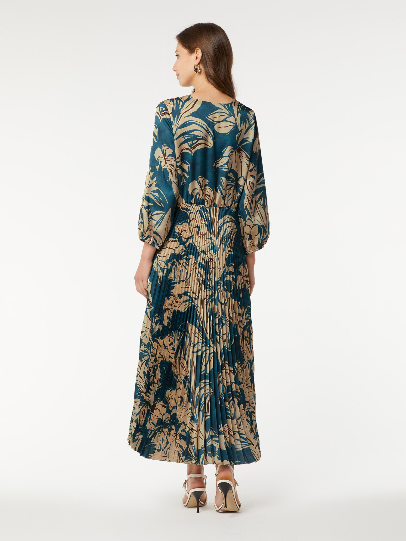 Maxi Dress aus gemustertem Satin image number 1