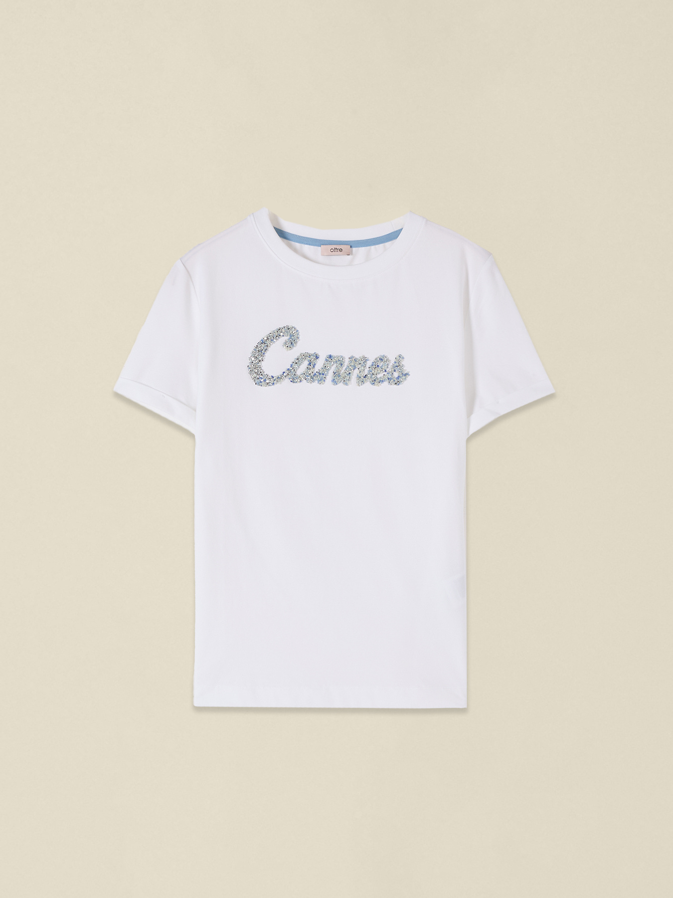 Camiseta con bordado de letras image number 3