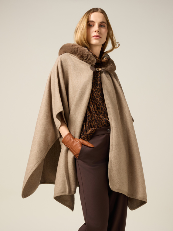 Maxi hooded poncho