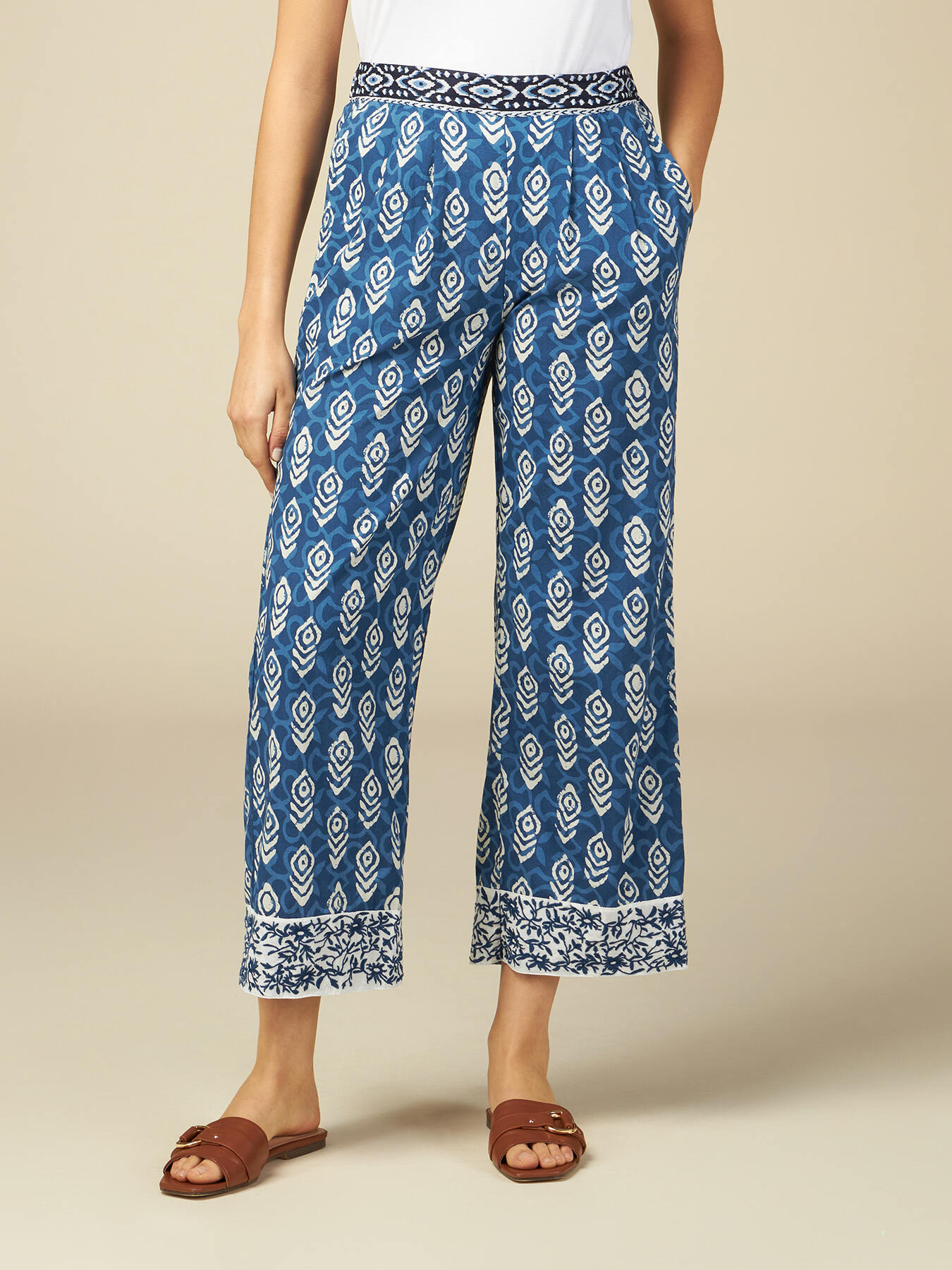 Ikat patterned trousers image number 3