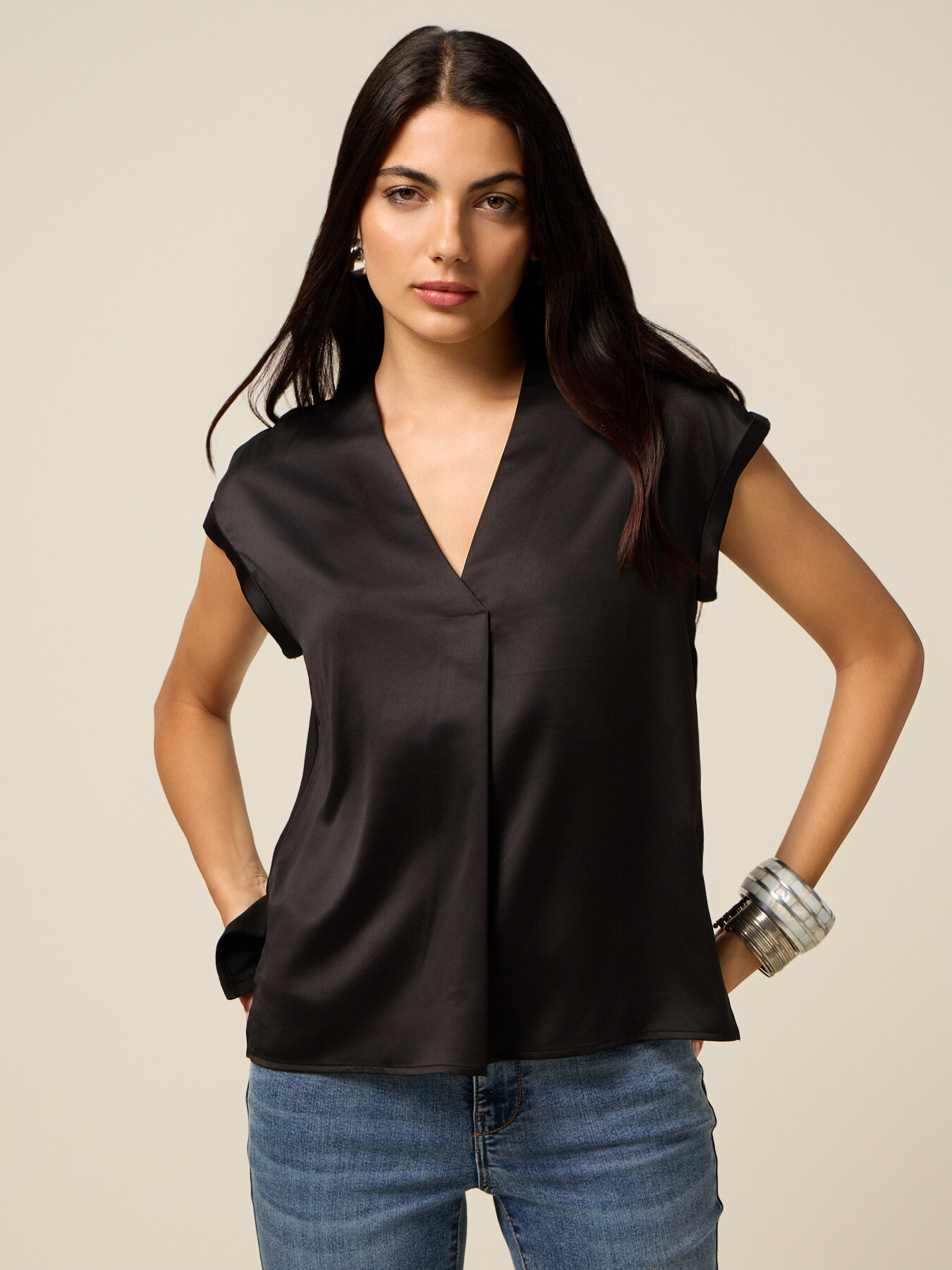 Tricou bimateric cu decolteu &icirc;n V image number 0
