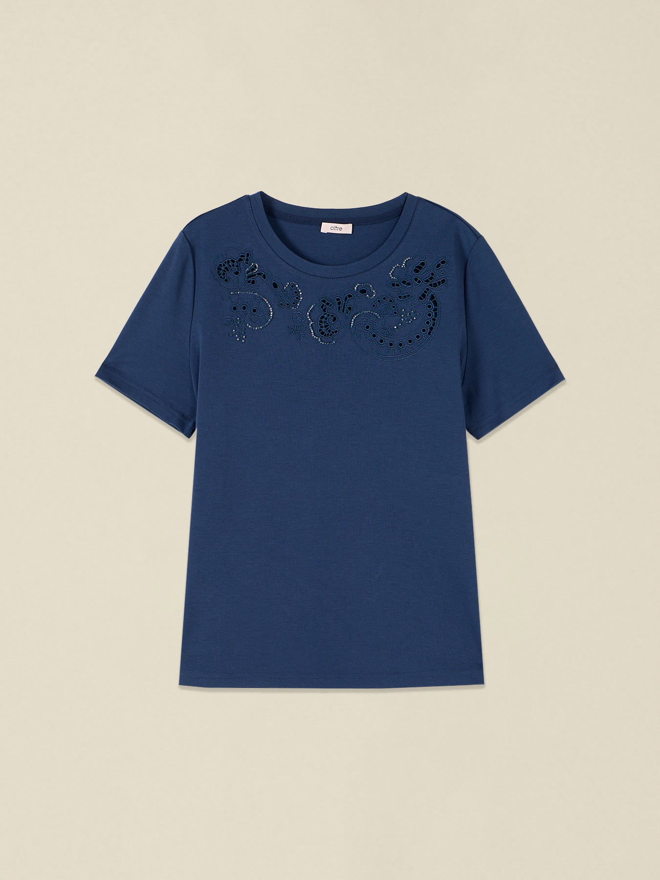 Cotton t-shirt with openwork embroidery image number 3
