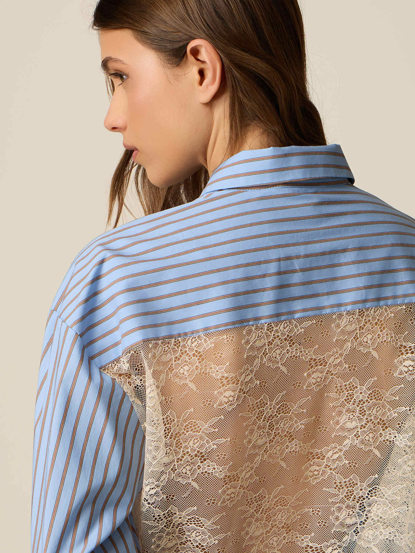 Camicia a righe con inserti in pizzo image number 2