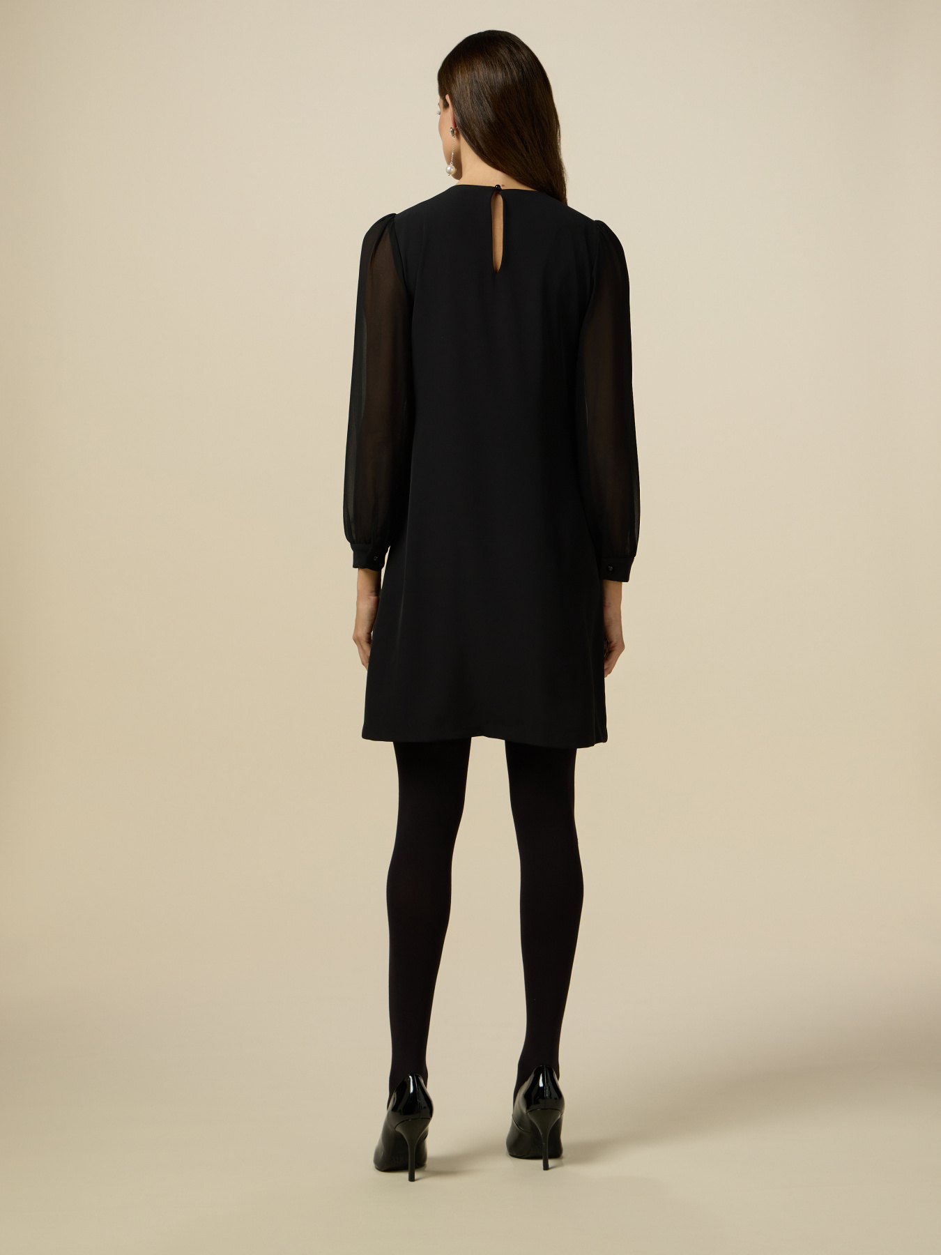 Robe manches longues avec pierres de cristal image number 1