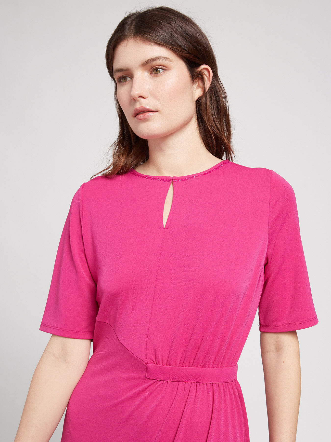 Robe manches courtes avec perles image number 2