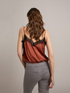 Top lingerie con pizzo in contrasto image number 1