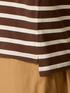 T-shirt over a righe image number 2