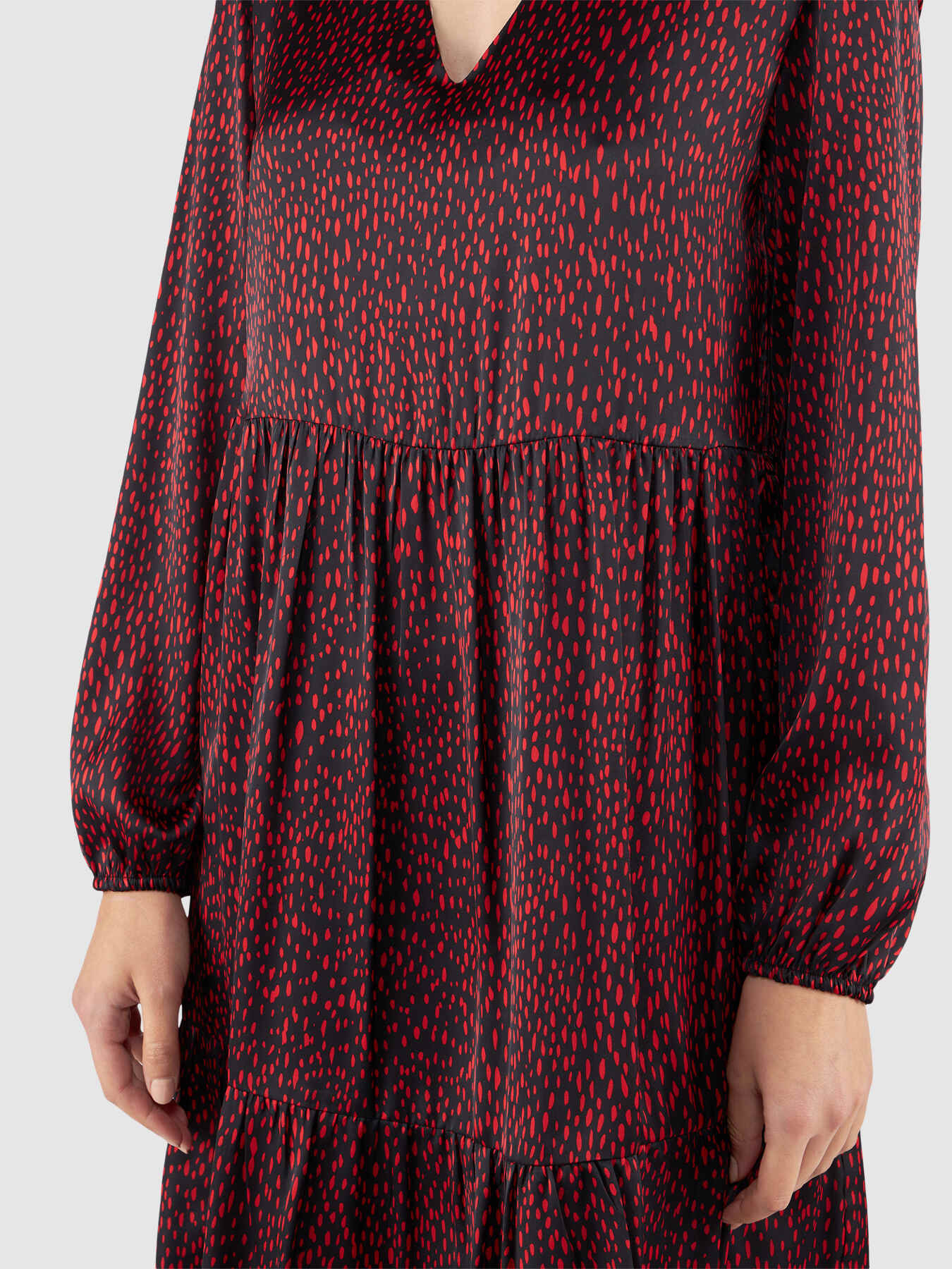 Gemustertes Satin-Kleid image number 1