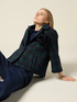 Taucherjacke mit Brosche image number 0