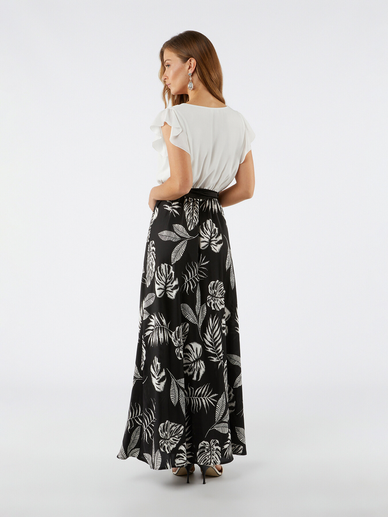 Dress with patterned skirt image number 1