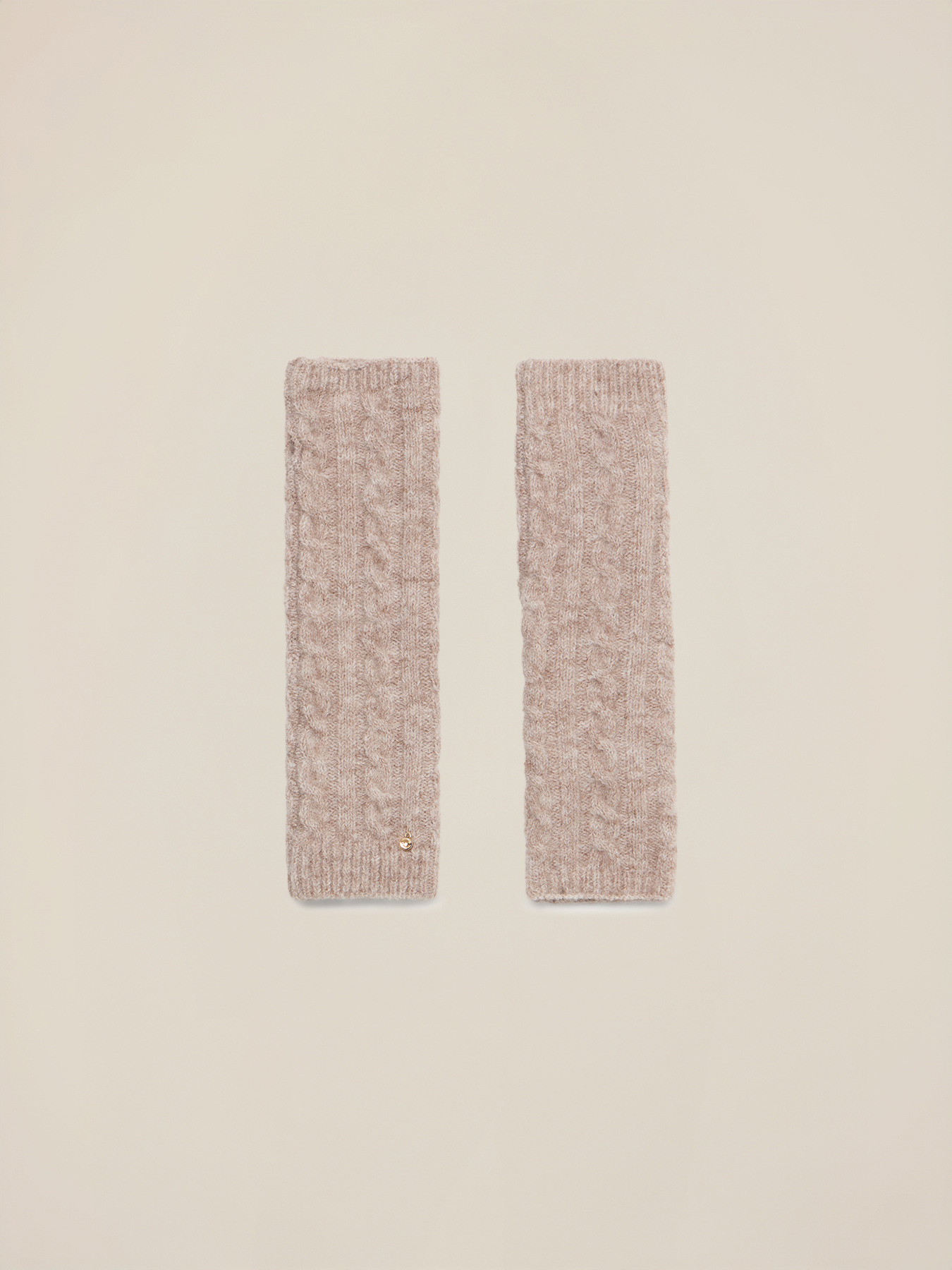 Braided sleeves image number 1