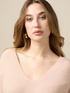 Oversize-Pullover mit V-Ausschnitt image number 2