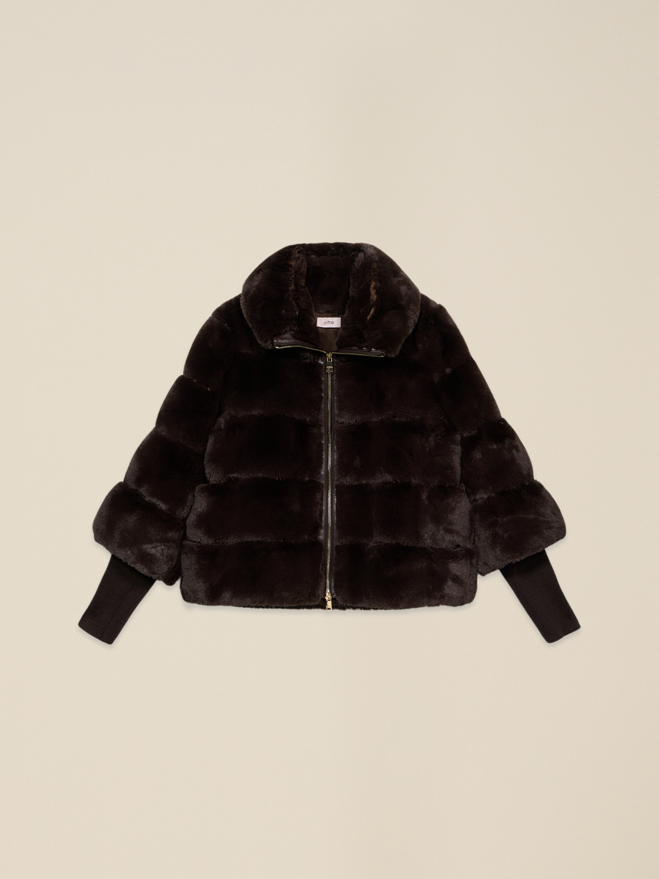 Fuzzy fabric jacket image number 4