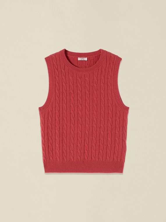 Sleeveless cable-knit sweater in wool/cashmere