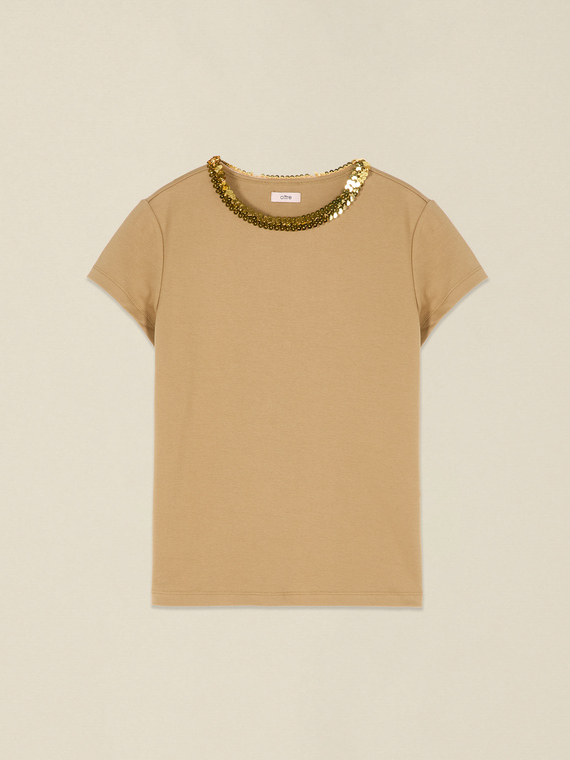 T-shirt avec d&eacute;tail paillettes