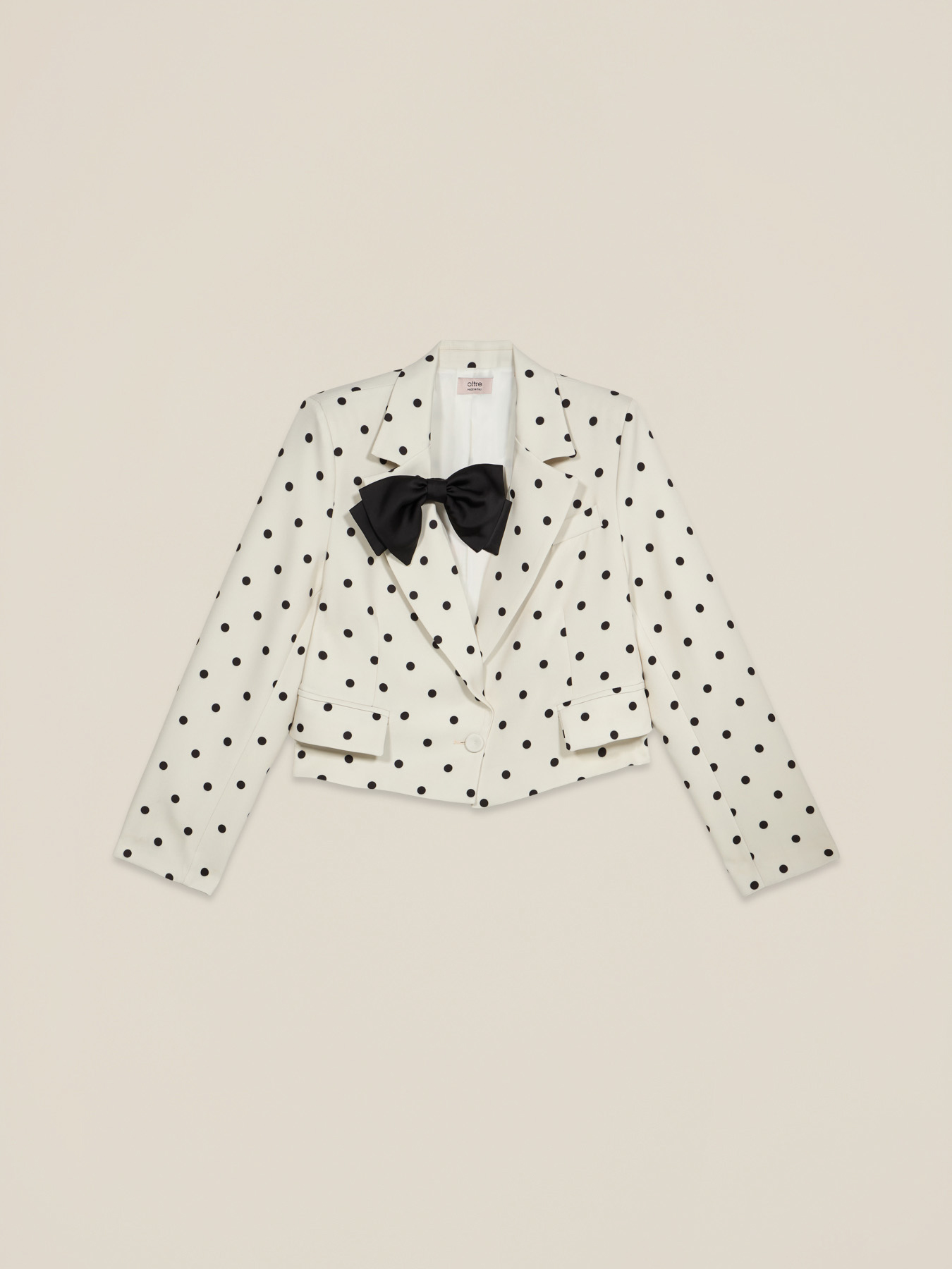 Kurzer gepunkteter Blazer mit Schleife image number 3