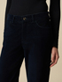 Pantaloni evazați din denim cu efect de catifea image number 2