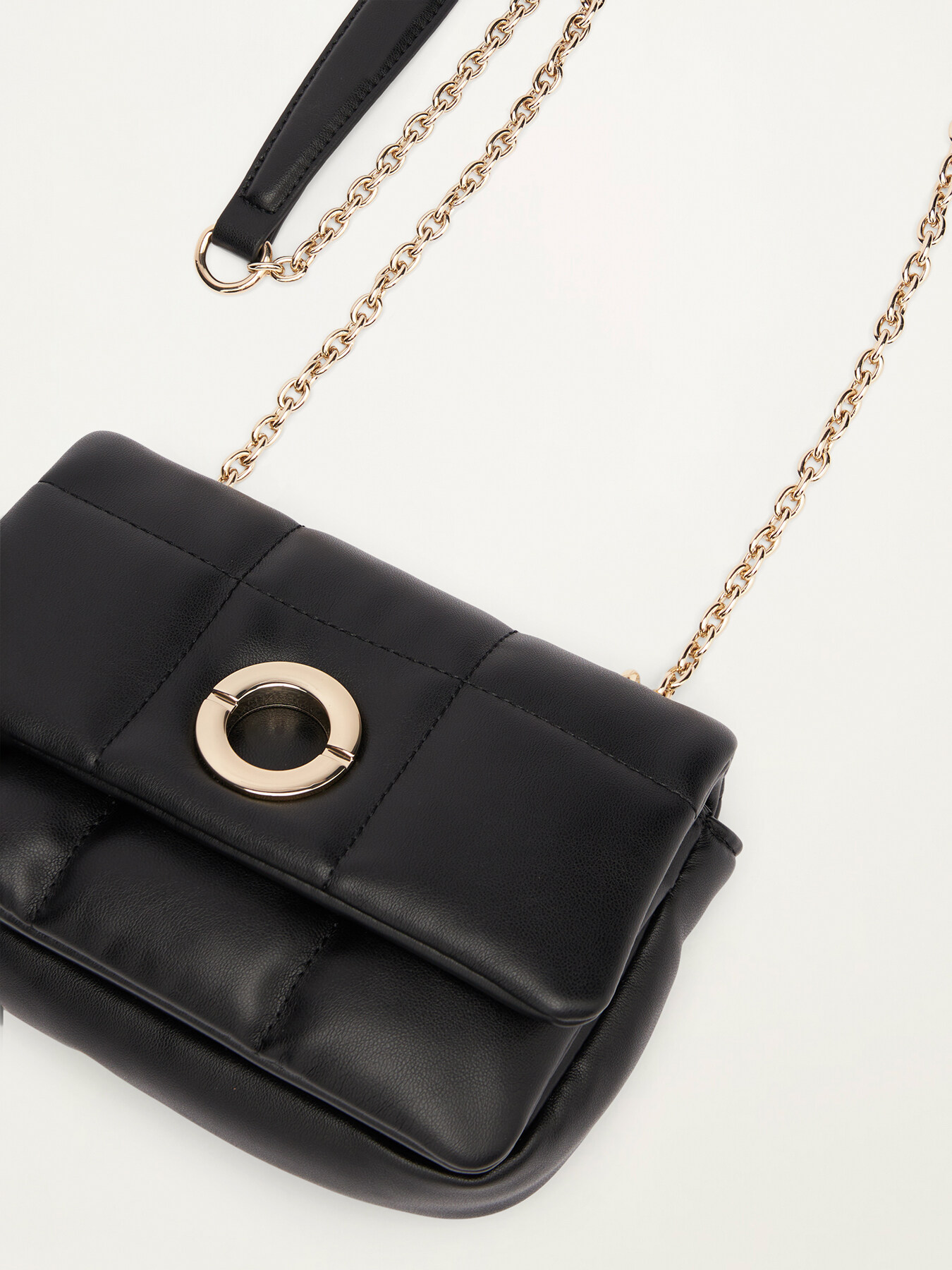 Matelassé crossbody mini bag image number 4