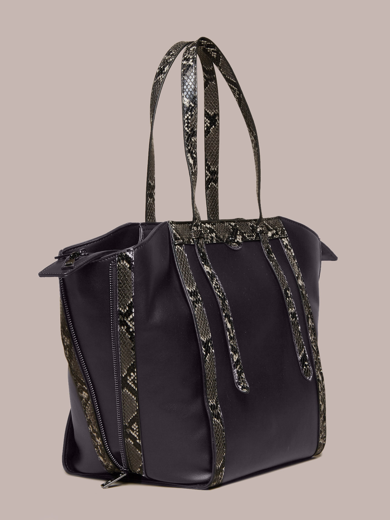 Maxi sac fourre-tout en similicuir image number 2