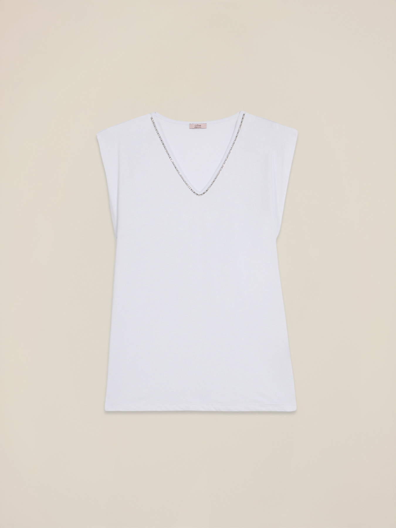 T-shirt with jewel chain image number 3