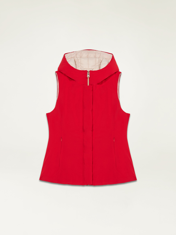 Sleeveless down jacket with contrasting lining