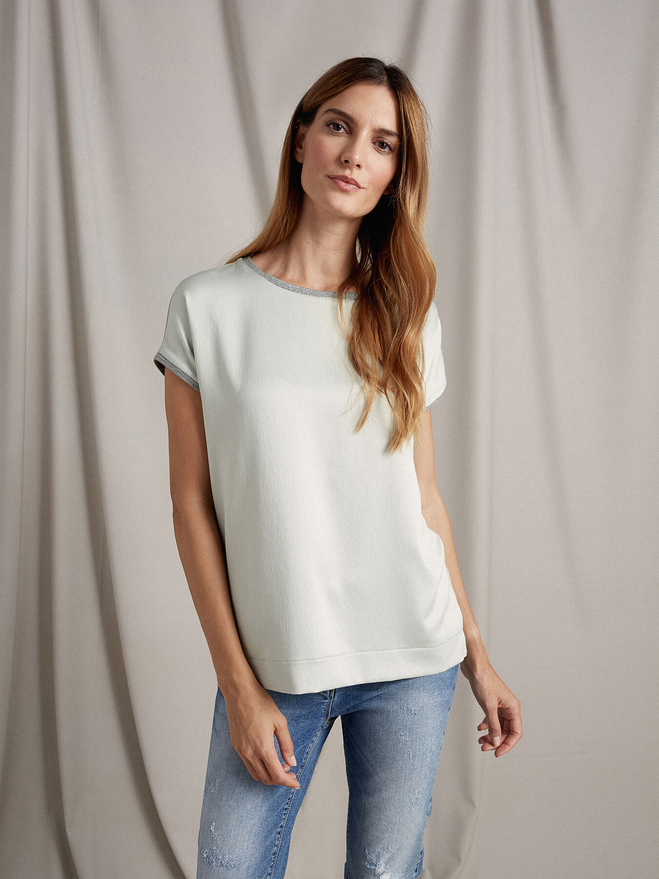 Dual-fabric T-shirt with lurex trims image number 2