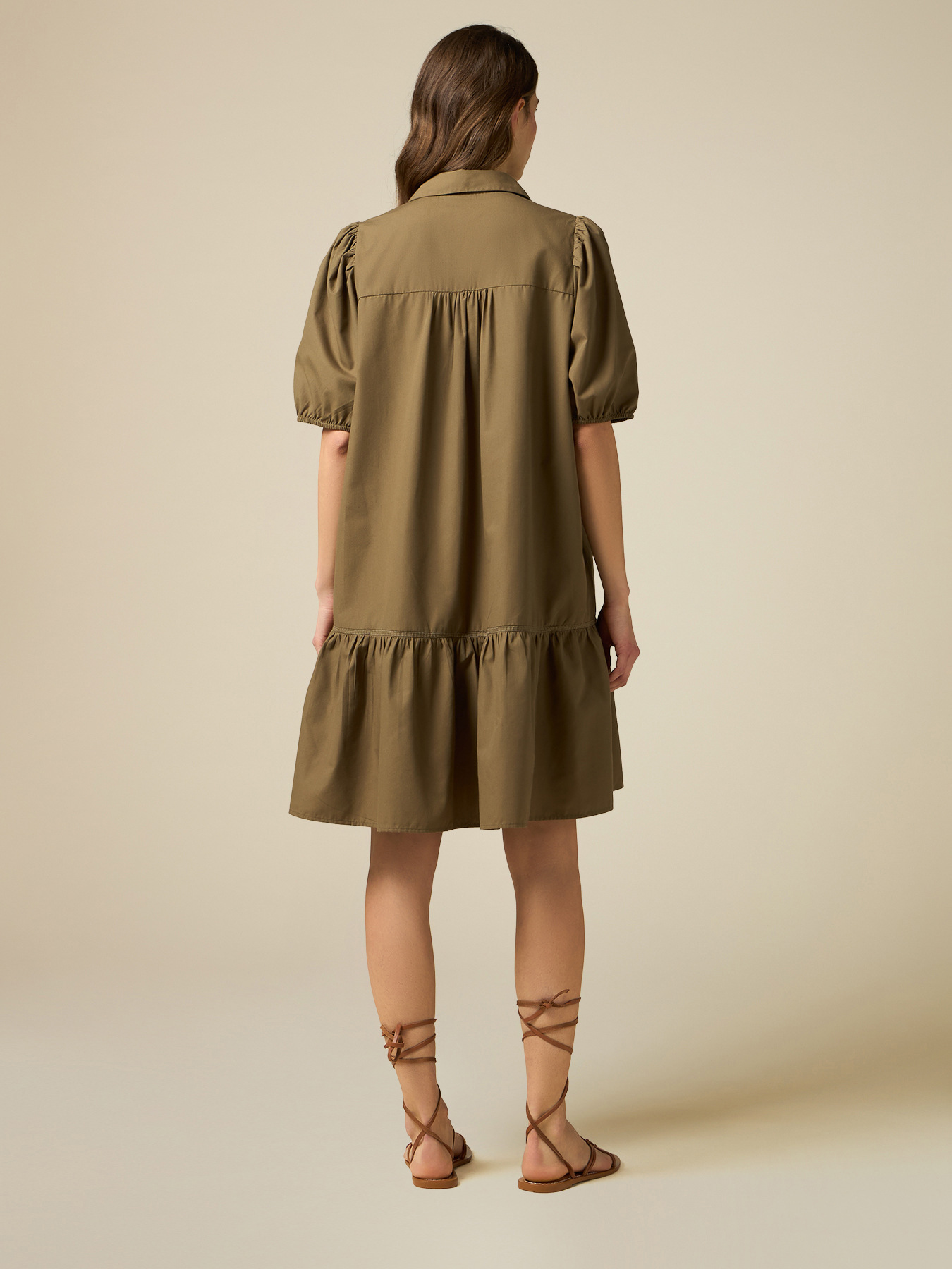 Kurzes Popelinekleid mit Ajour-Detail image number 2