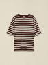 T-shirt over a righe image number 3