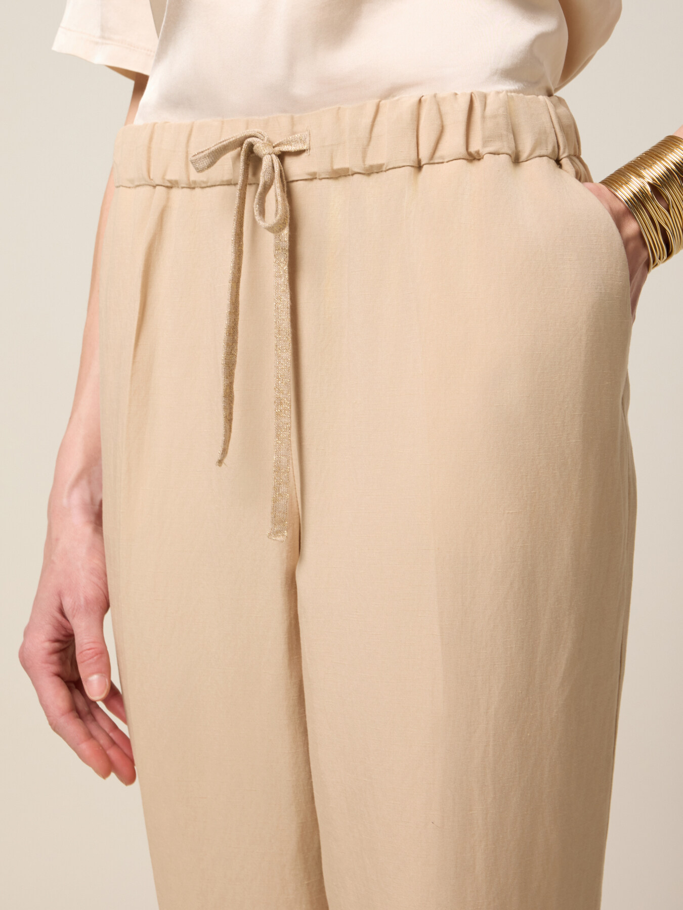 Linen blend chinos image number 2