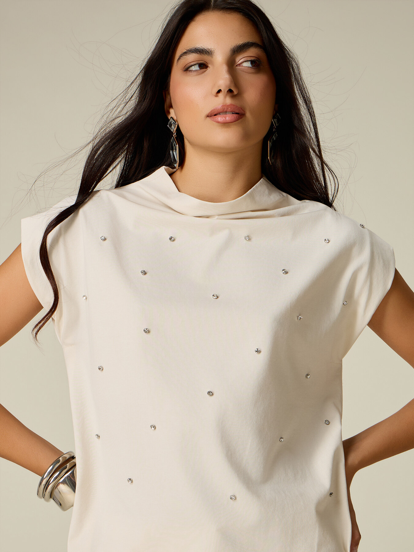 T-shirt with bezels image number 2