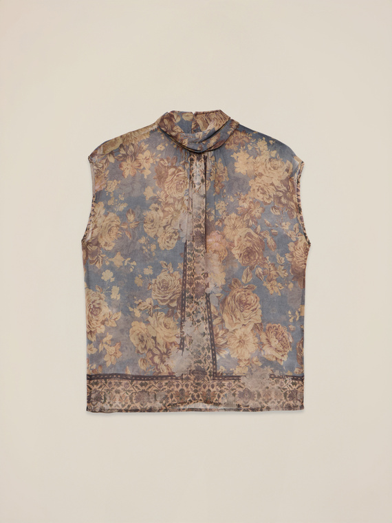 Sleeveless patterned blouse