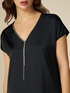 T-shirt bi-mati&egrave;re avec cha&icirc;ne bijou image number 2