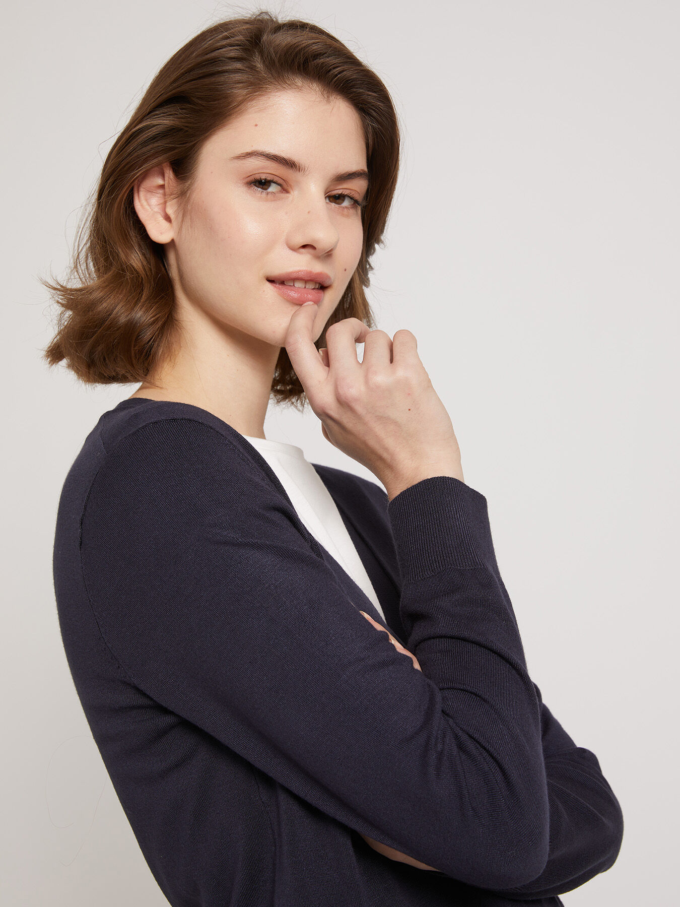 Soft viscose cardigan image number 0