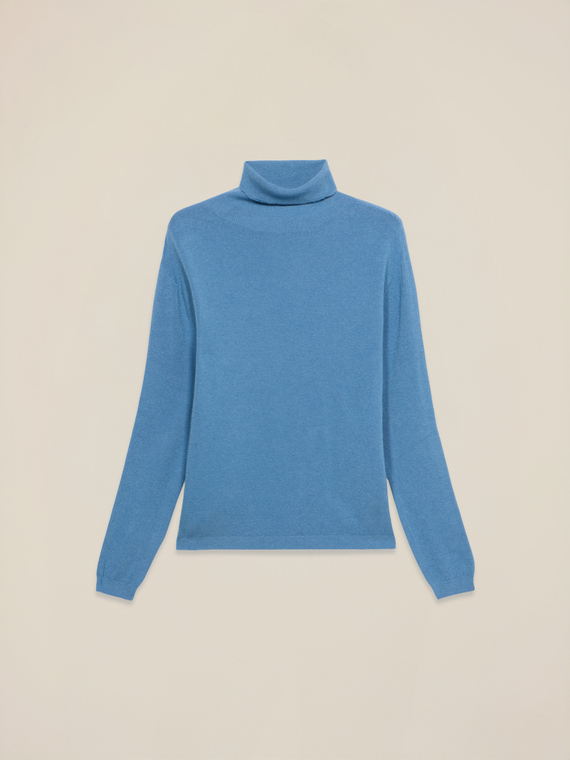 Fine knit viscose blend turtleneck sweater