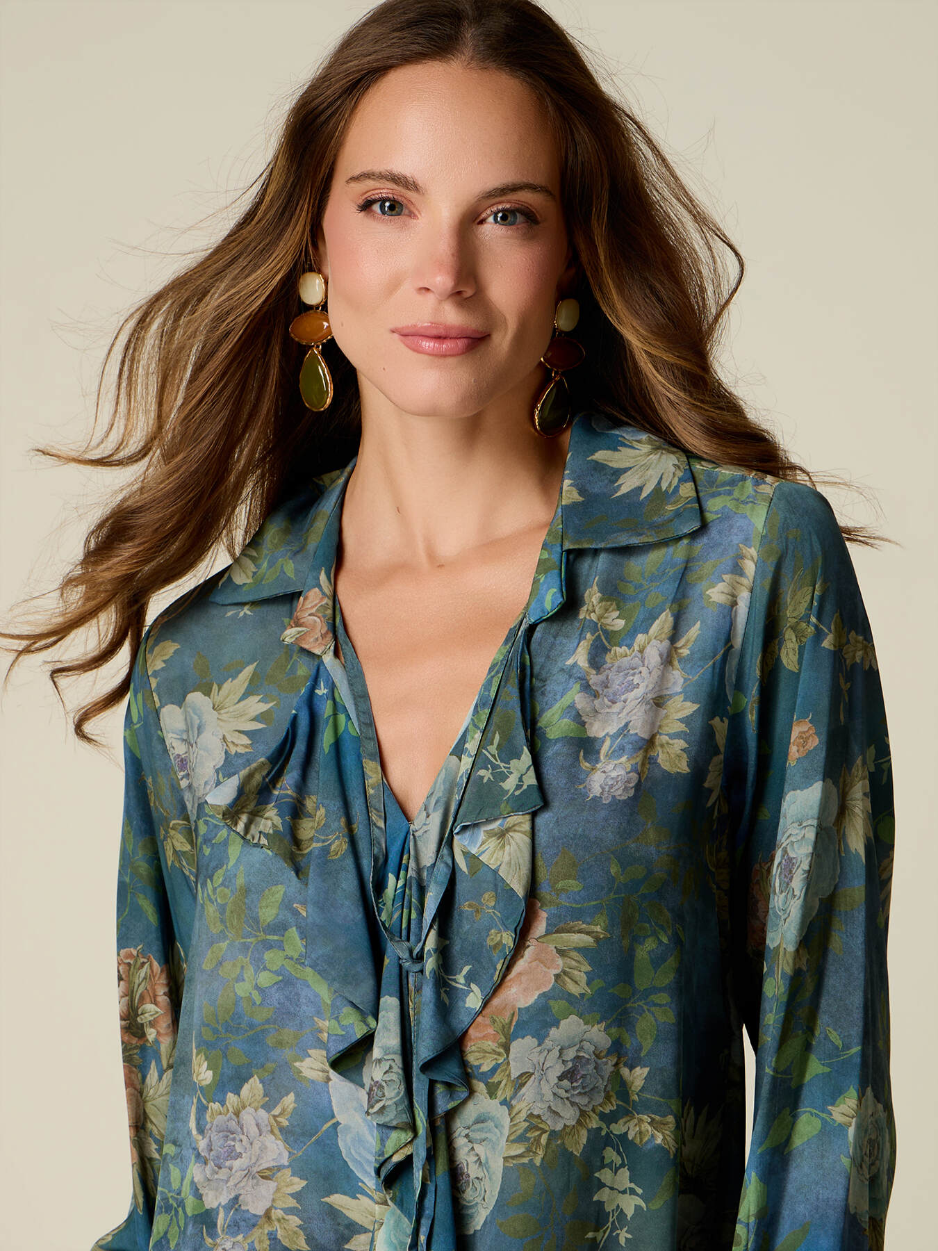 Bluse mit Fantasiemuster und Volants image number 1