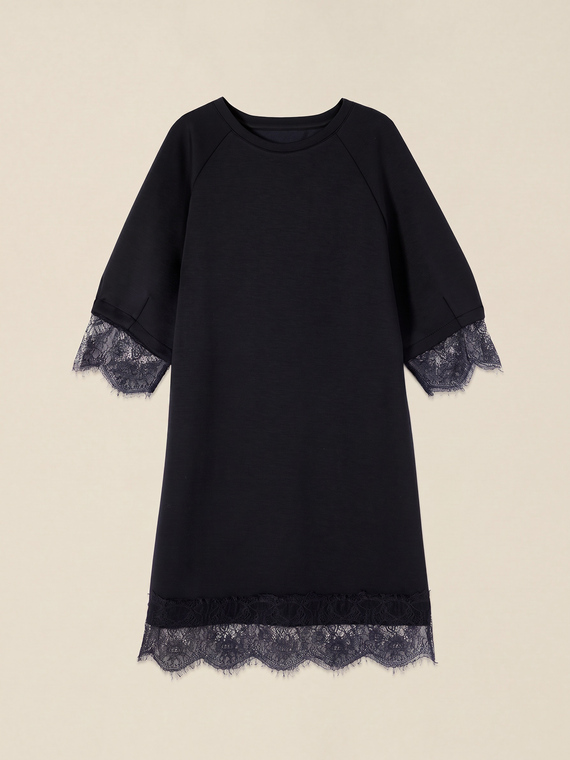 Dress in scuba fabric and lace