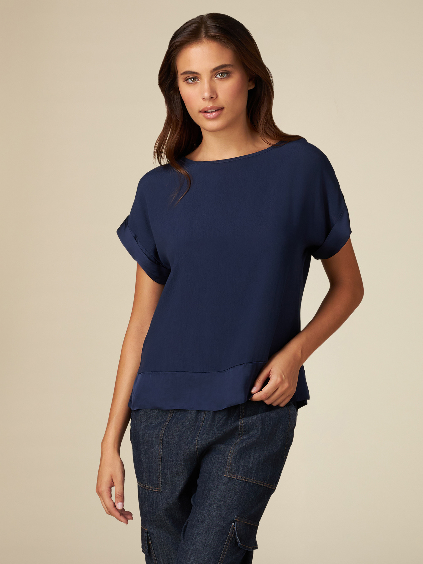 Bluse mit Satin-Details image number 0