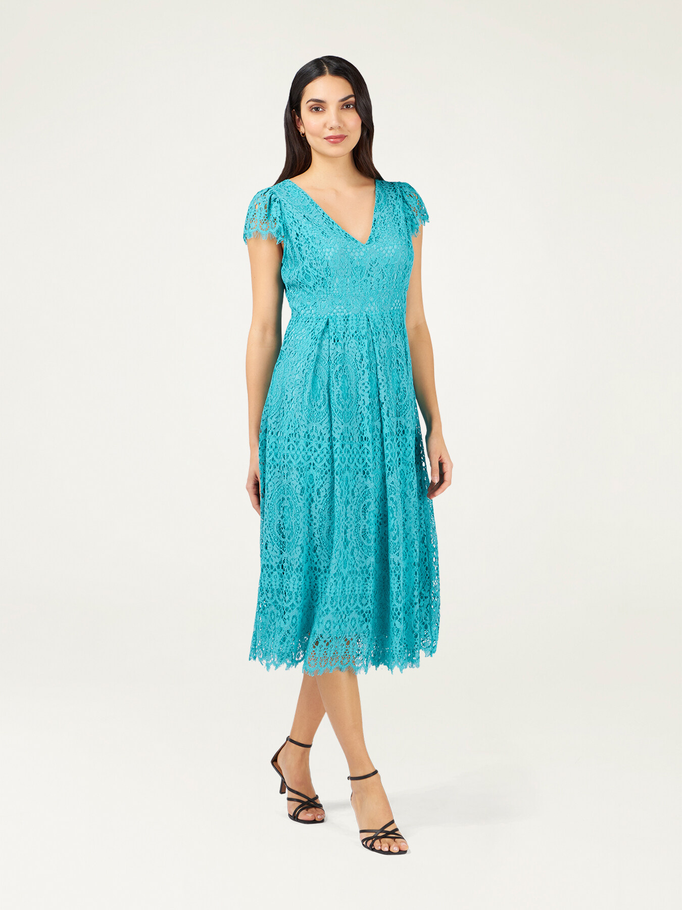 Robe mi-longue en dentelle image number 3