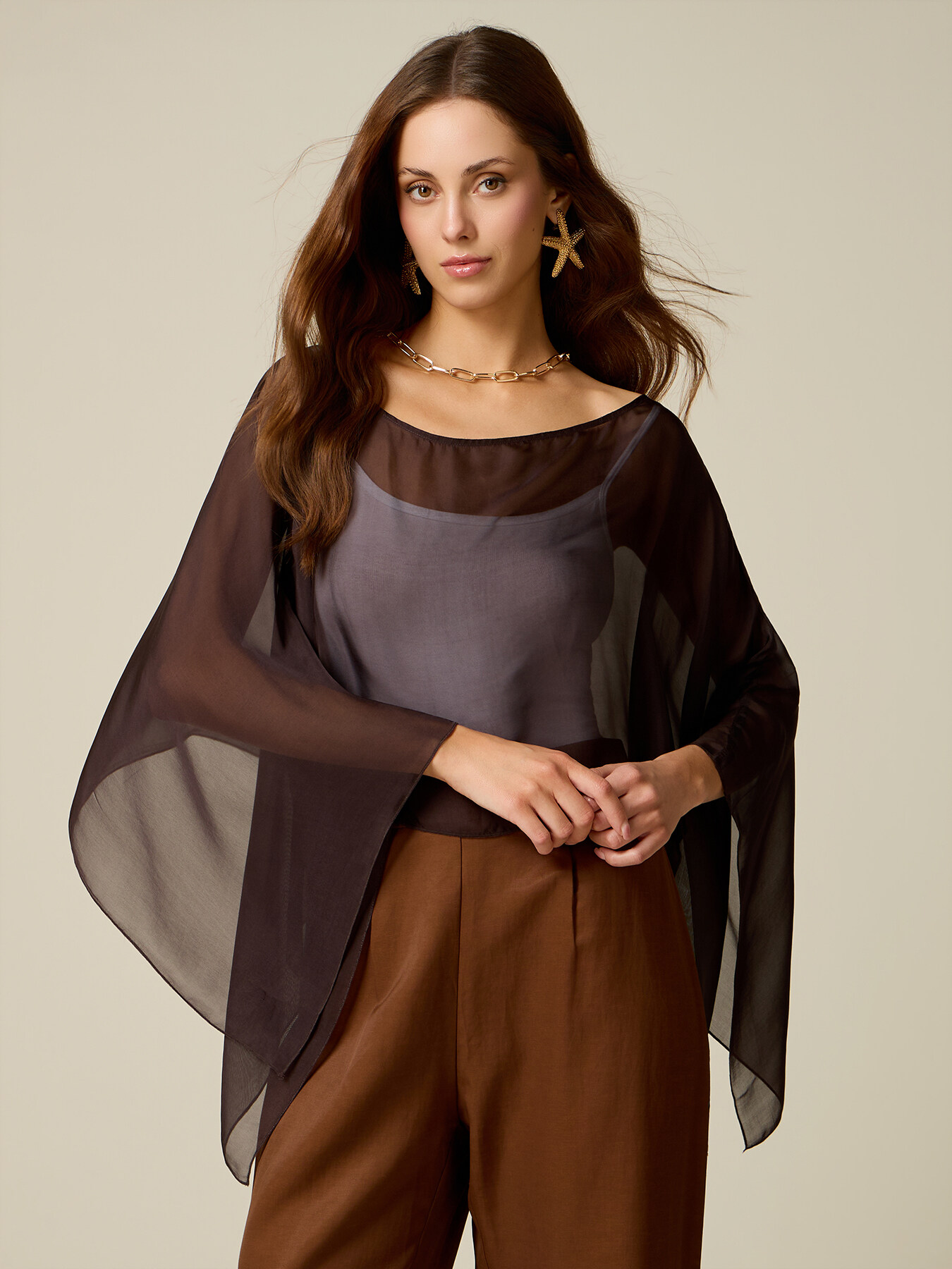 Poncho cache-&eacute;paules en georgette image number 0