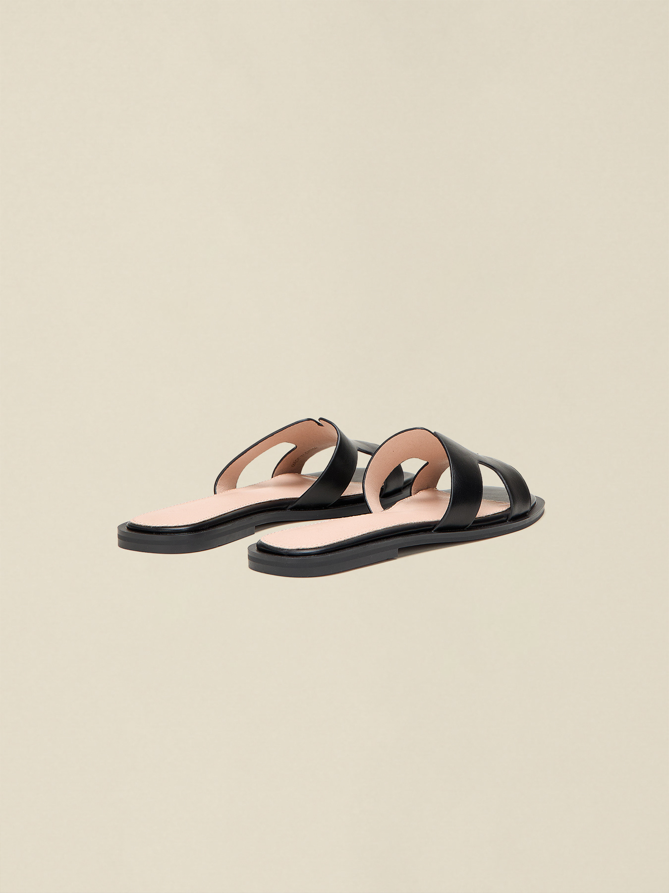 Flache Sandalen mit H-Riemen image number 3