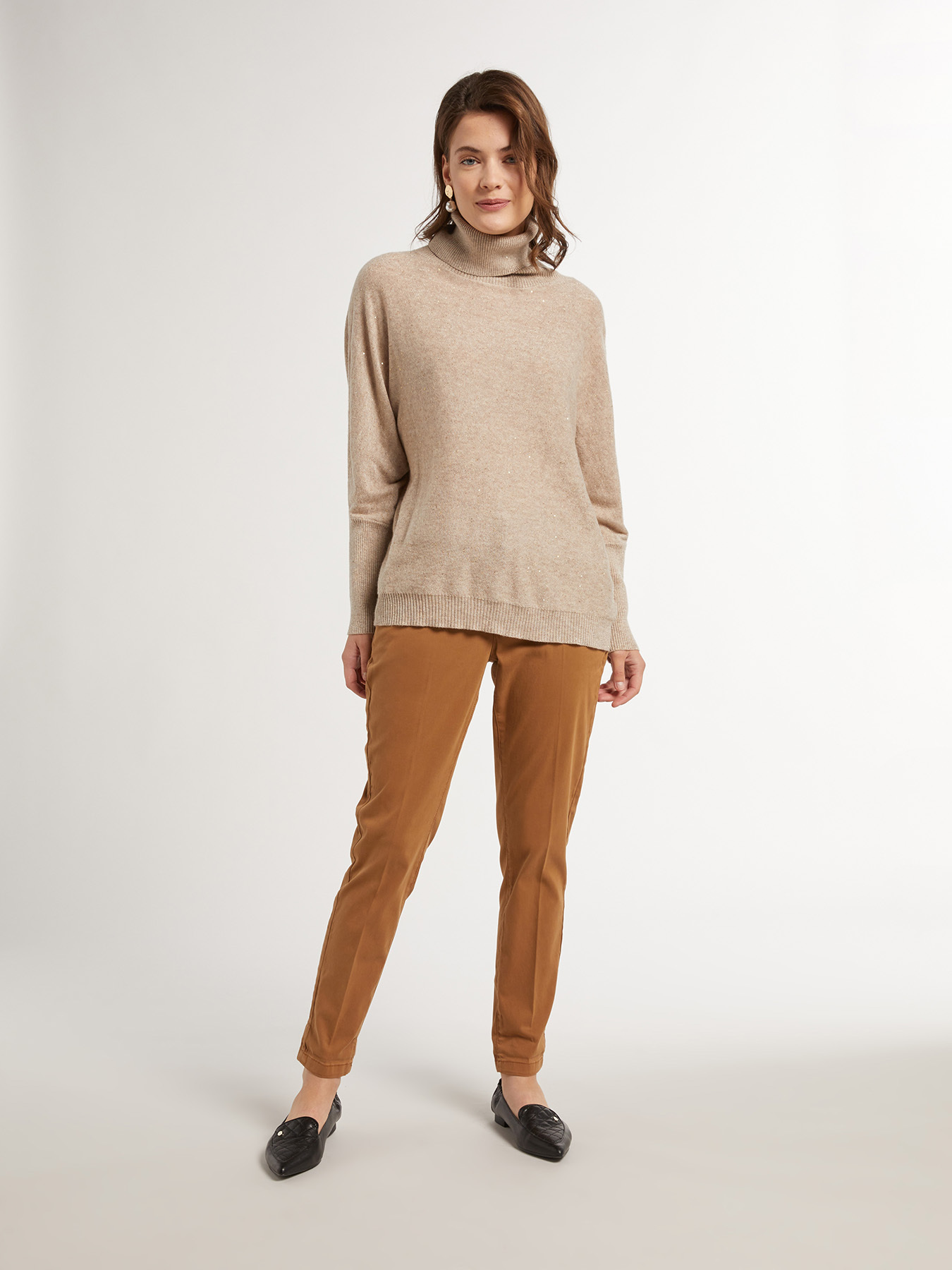 Madrid chinos with jewel band image number 1