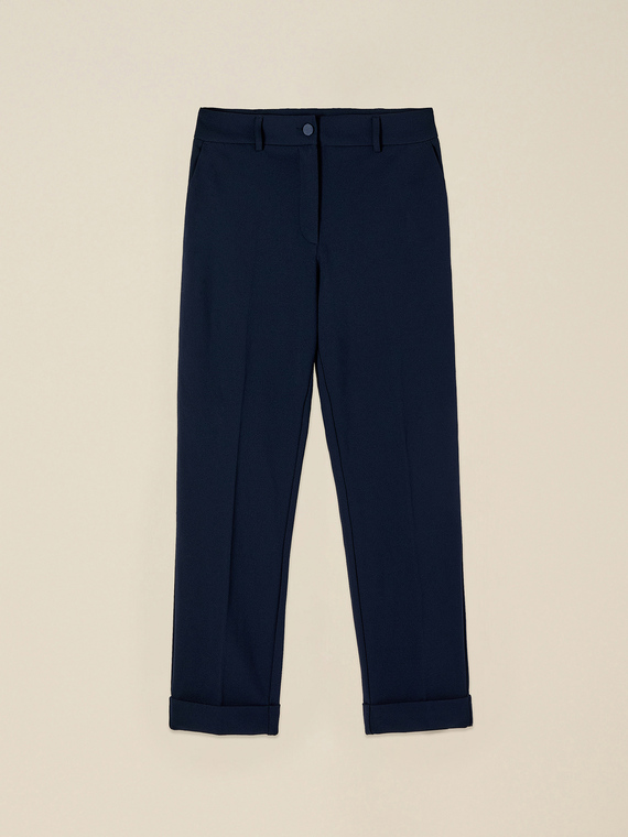 Cropped pants in cr&ecirc;pe fabric