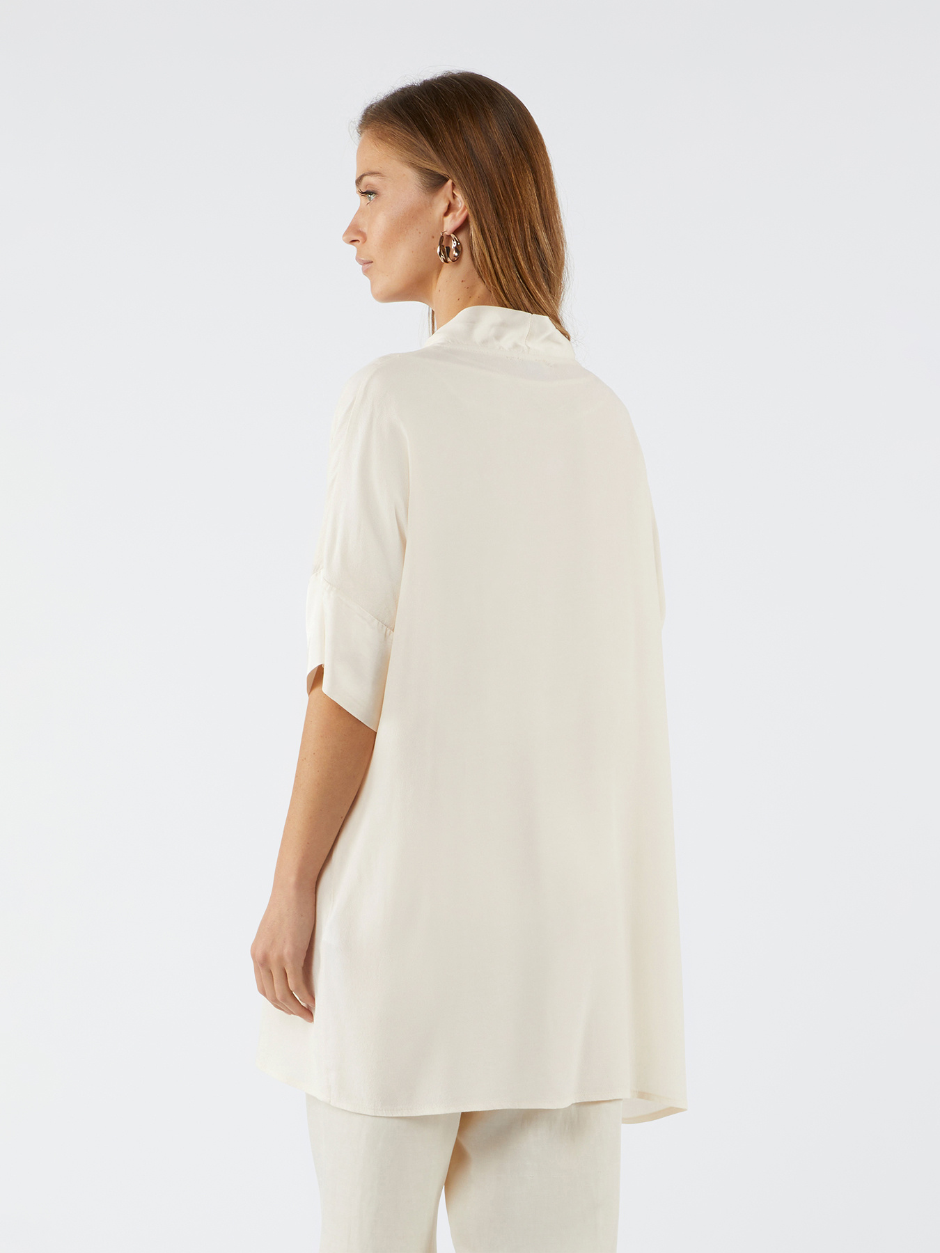 Flowing kimono image number 1