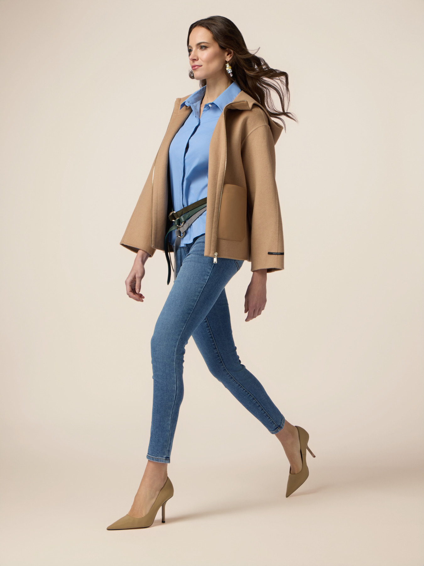 Skinny jeans with jewel button image number 0