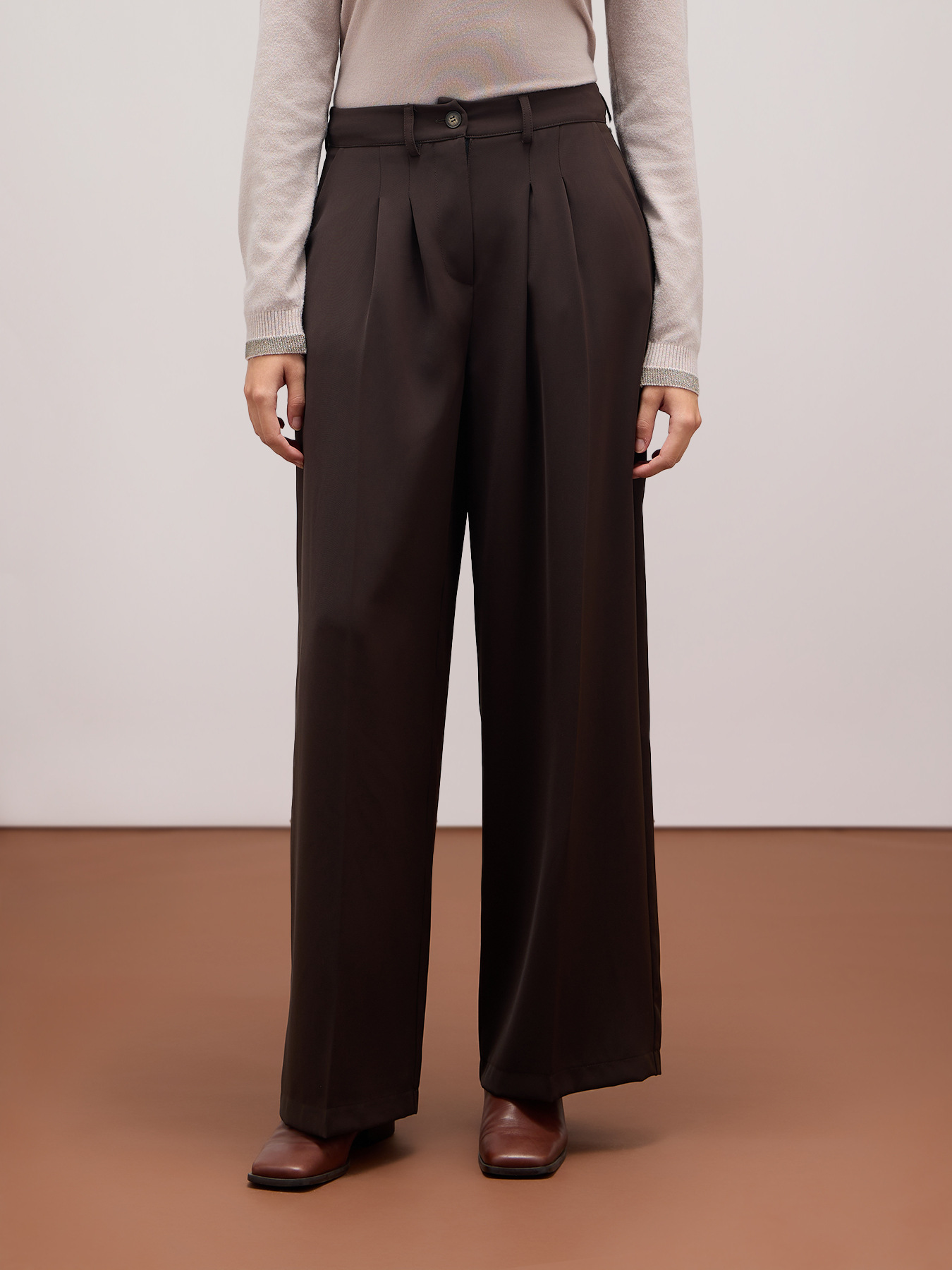 Wide leg trousers image number 3