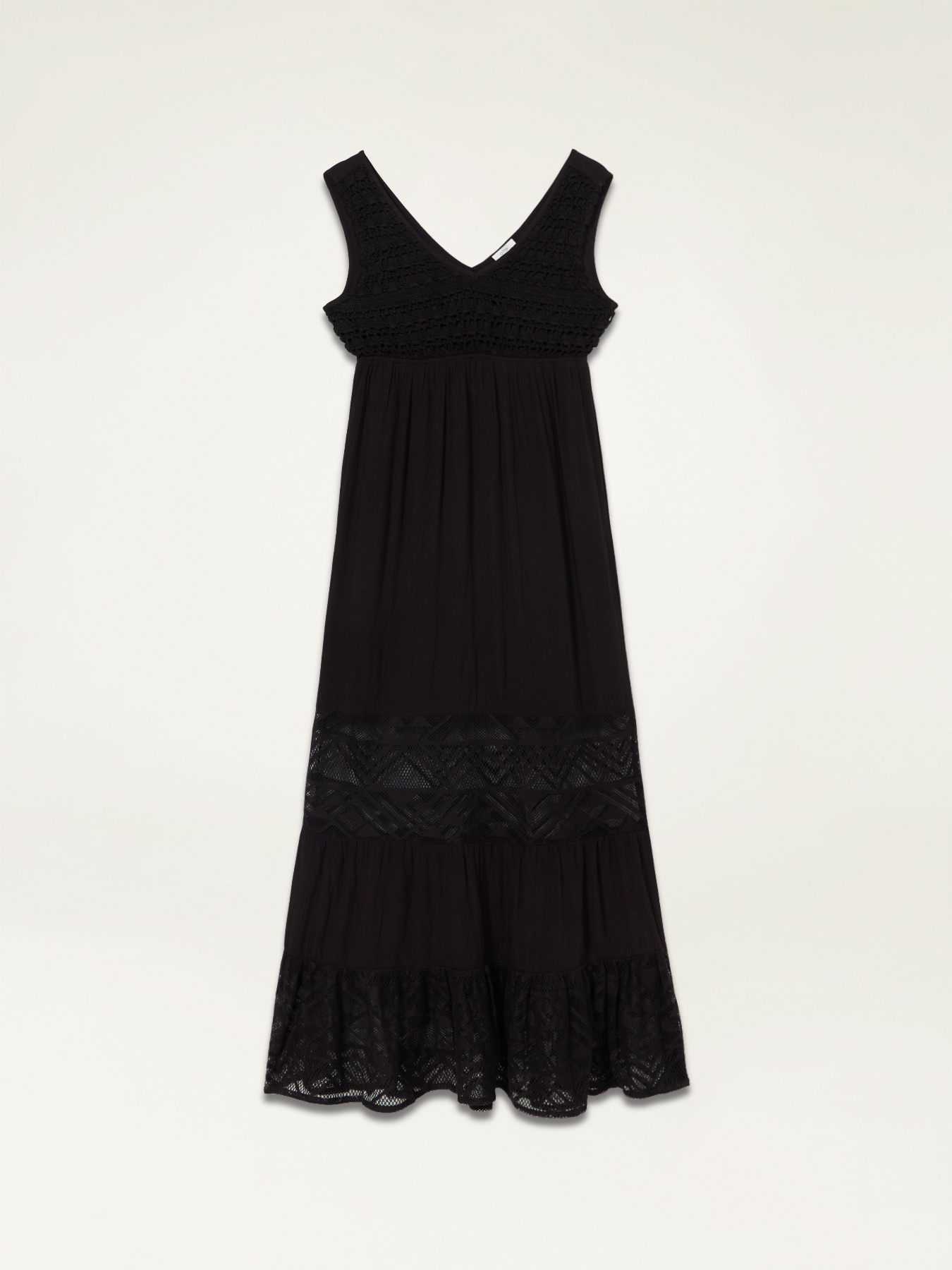 Vestido largo con encaje y ganchillo image number 4